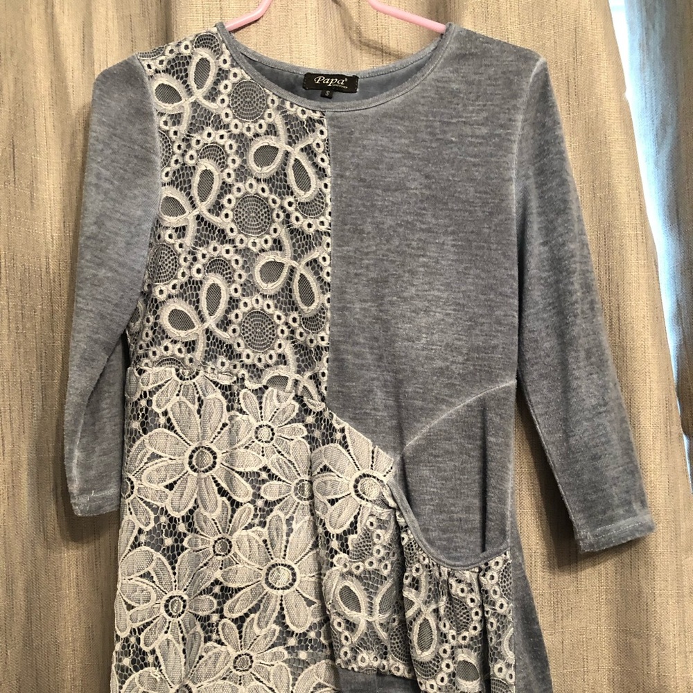 Top - Picture 2 of 4